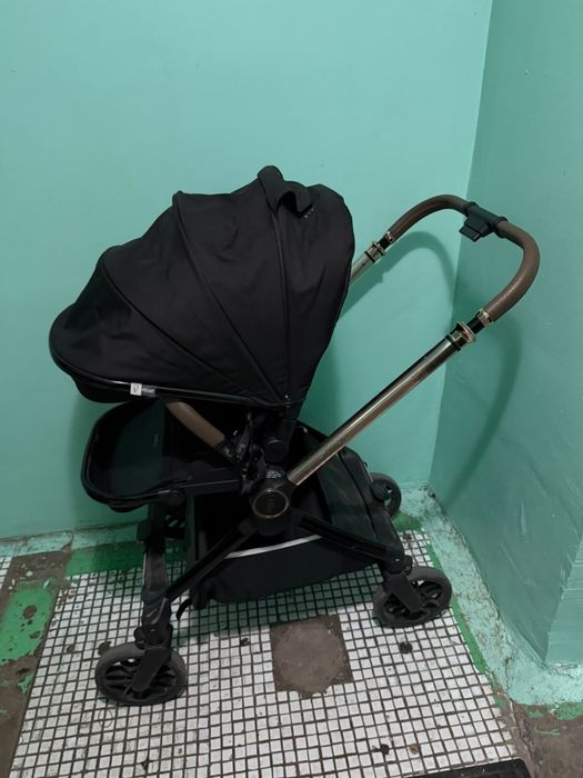 Коляска Kidilo в хорошем состояние 3в1