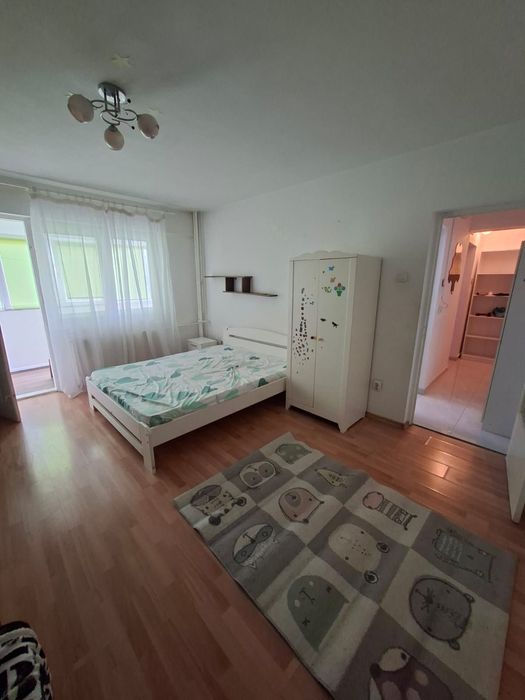 Proprietar, vând garsonieră 36 mp., Câmpina