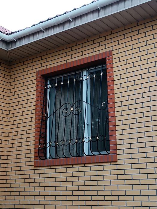 Решётки металлические на окна