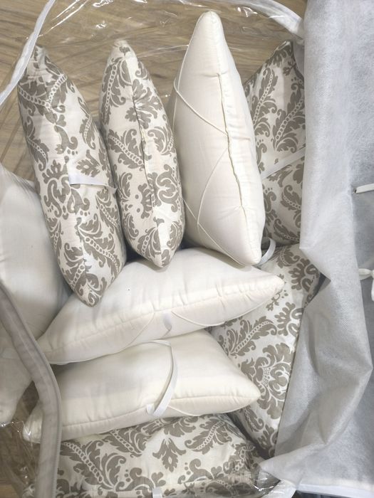 Бортики-подушки для манежи