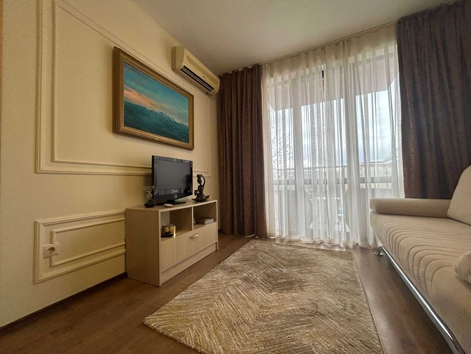 Продава се Двустаен апартамент в к.к. Слънчев бряг - 46 кв.м за 832 €/кв.м - Снимка #3