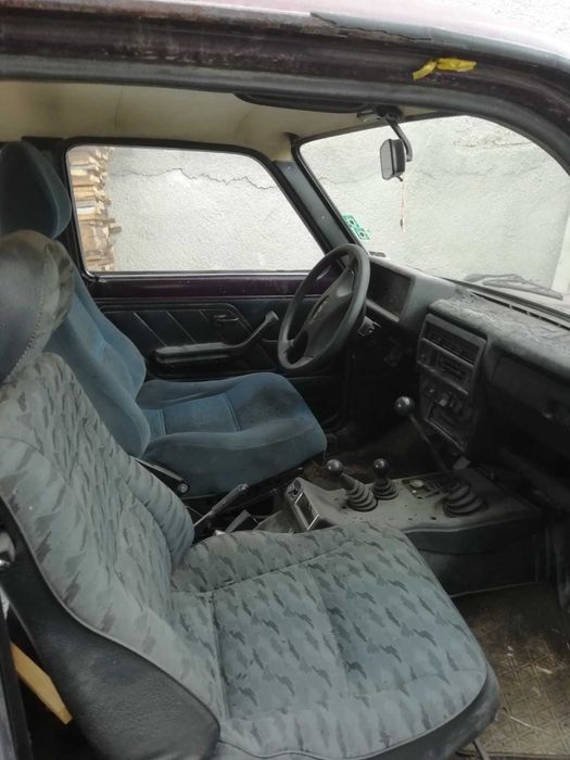 Лада Нива .Автомобил за части