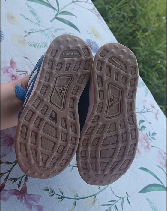 Adidas marime 28
