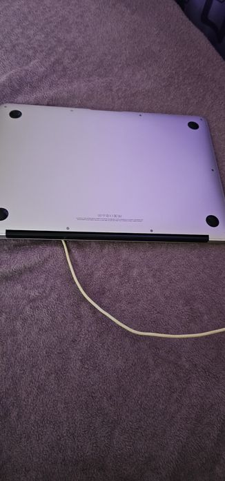 Macbook air 2012