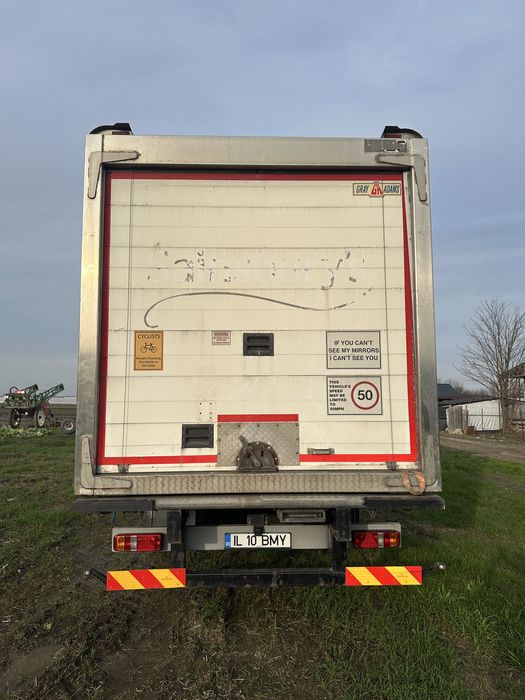 Semiremorca Box Gray Adams