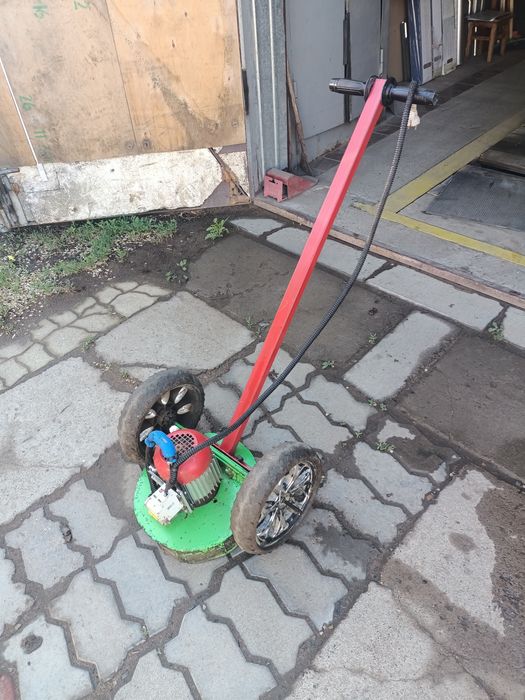 Продам касилку б/у