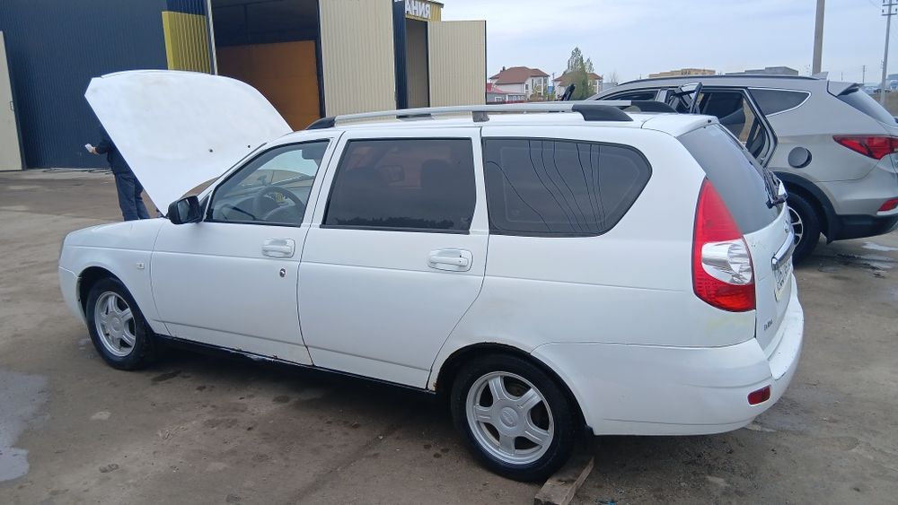 Приора универсал газ-бензин на ходу