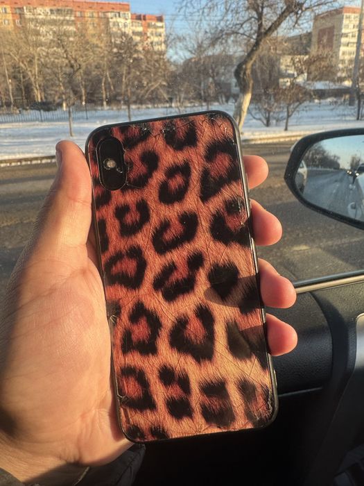 Продам  Iphone 10