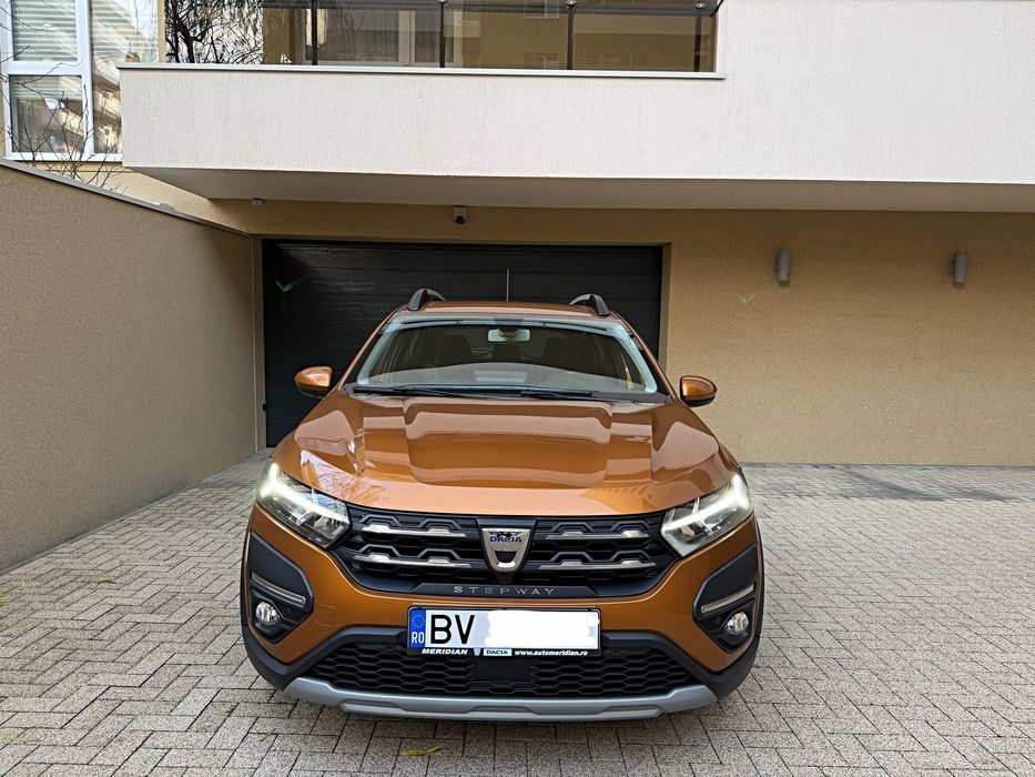 Dacia Sandero Stepway 1.0 TCE / Full / 6.000 km / Cumparata de noua RO