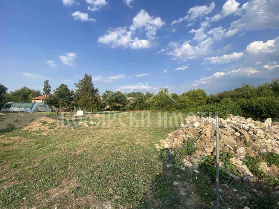 Продава се Парцел в с. Първомайци, Област Велико Търново - 1850 кв.м за 24 €/кв.м - Снимка #2