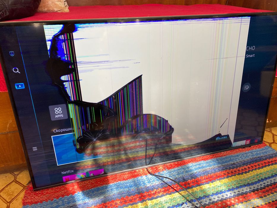 Смарт Телевизор Самсунг / SAMSUNG 43CU8072 4K