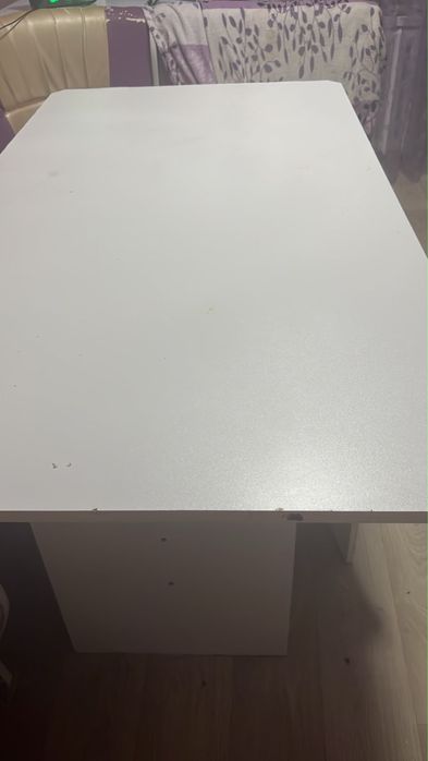 Продам кухонный стол