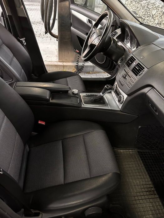 Мерцедес c250 2011 с теглич