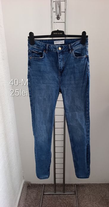 Vând lot haine de sezon