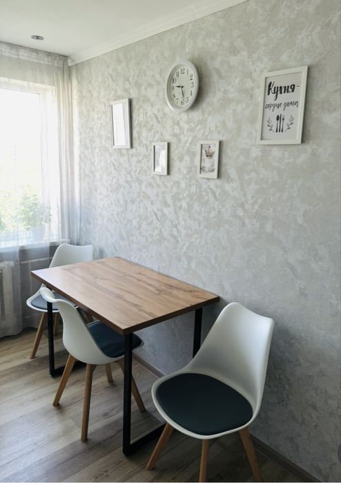 Продам 3 одинаковых стула, стулья