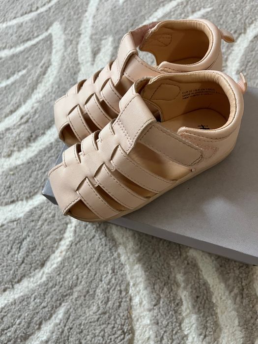 Сандали за дете момиче