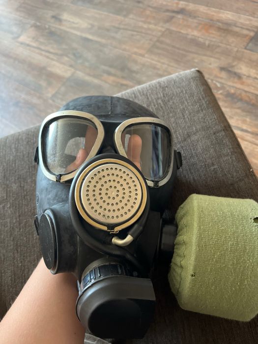 Беру противогазы бесплатно