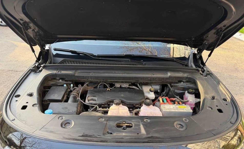 Leapmotor C16 состояние отличное