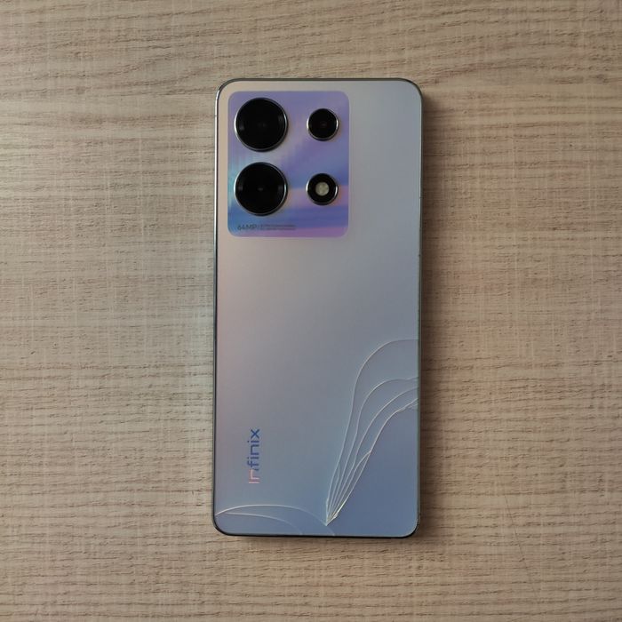 Infinix Note 30 .