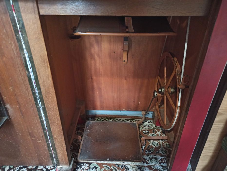 Шевна машина Britannia