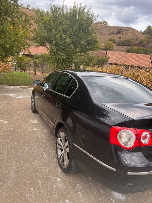 Vând un Passat B6