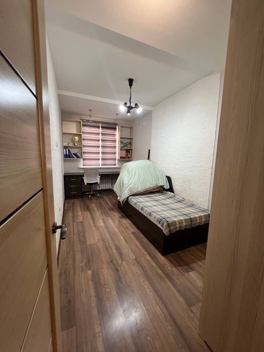 Продается 2/4/4 на мв.Ялангач