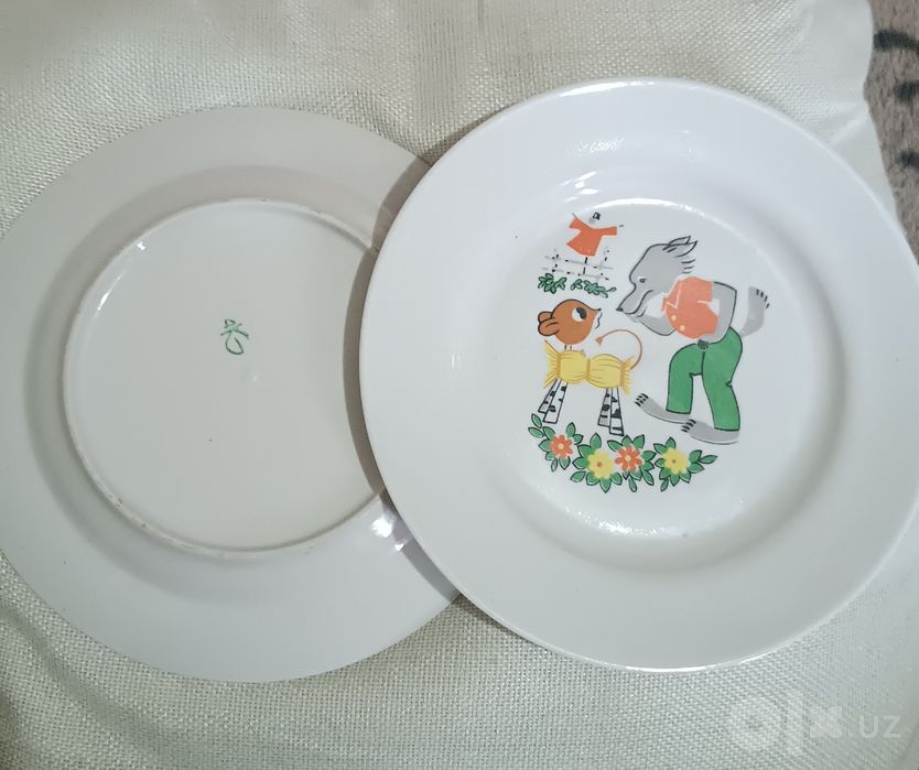 Продаю две советские тарелки