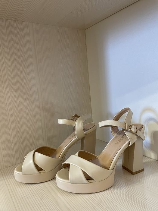 Женская обувь по 500 тг