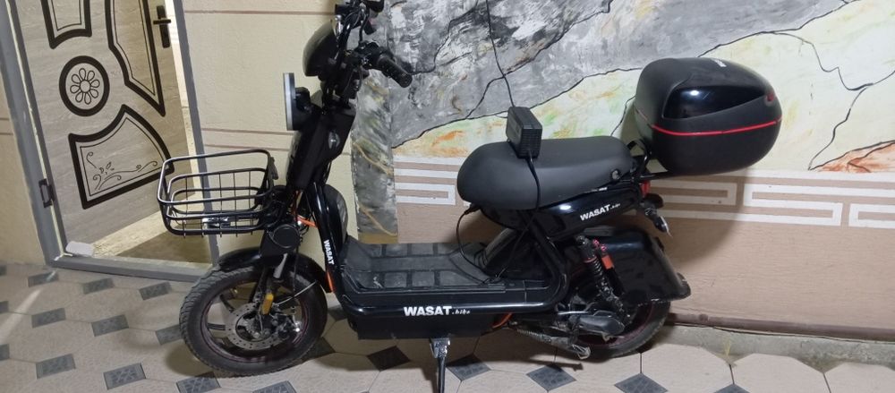Wasat elektro skuter