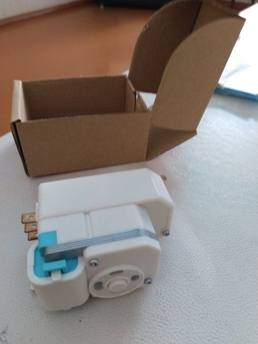 Реле времени, таймер  для холодильника новый