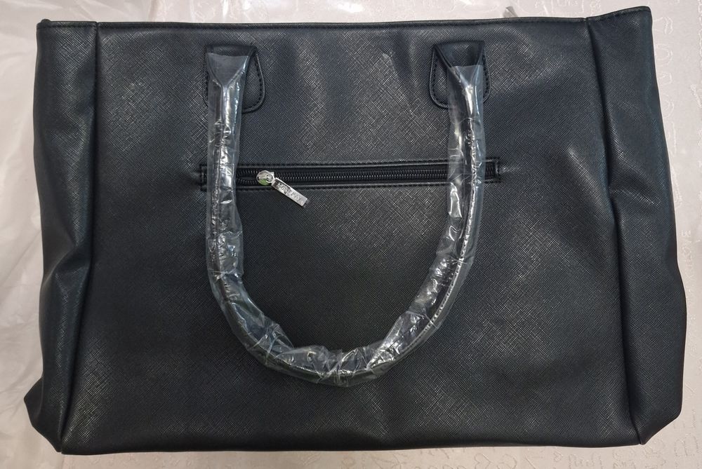 Продам женскую сумку