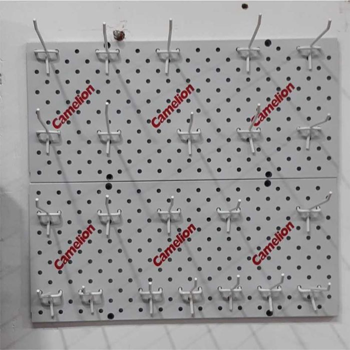 Teshilgan panel, перфопанели, do'konda ilgaklar uchun panel