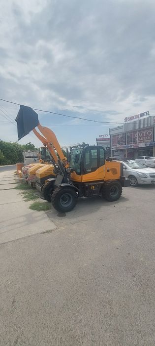 Фррнталный Погрузчик мини производства 0.6 куб