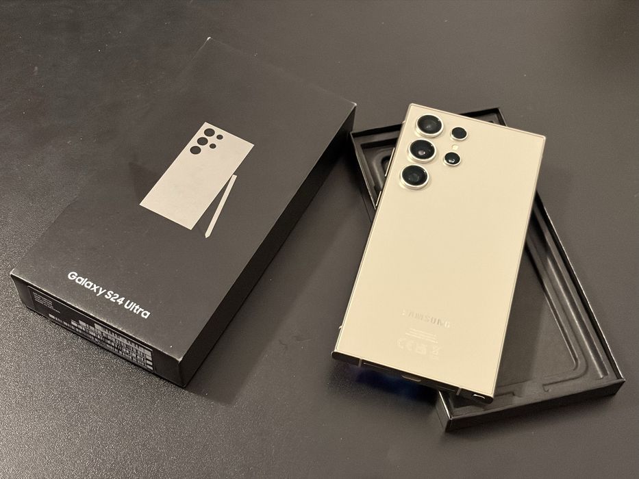 Samsung Galaxy s24 ultra condiție super precum nou cutie 256 GB