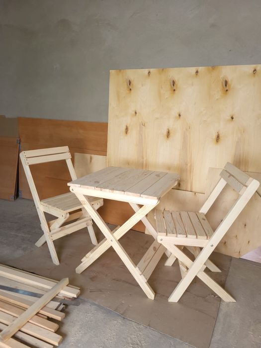 Складной стол, стулья