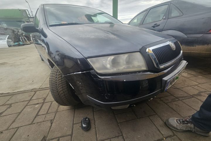 Oglinda stanga Skoda Fabia 2000 1.4 MT (101 hp)