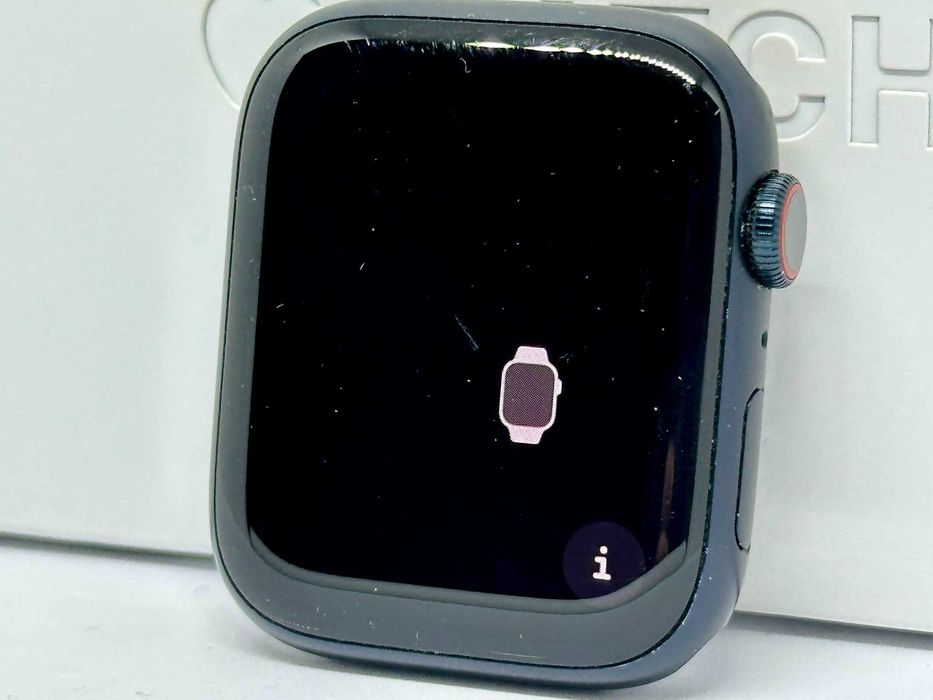 Смарт часовник Apple Watch  Series 8 45mm Midnight + Cellular