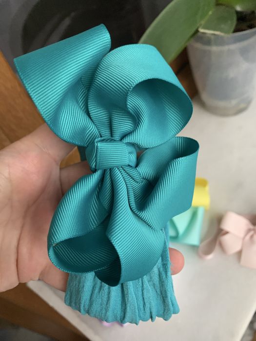 Bentite colorate calitative