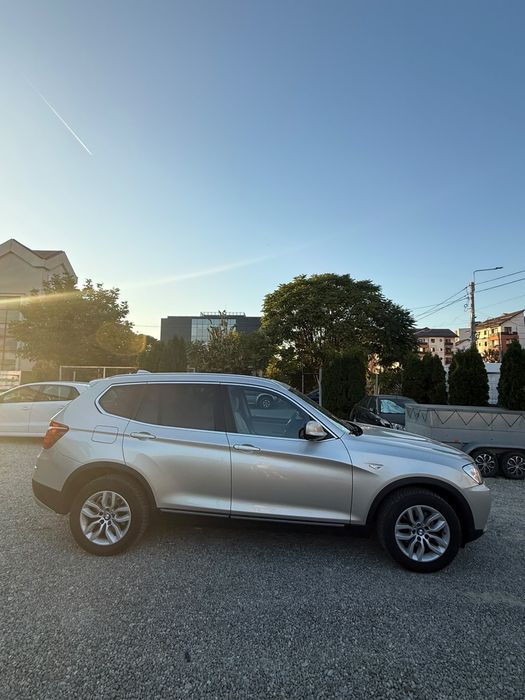 BMW X3 xDrive20d Automată – 2011 – 184 CP – 4x4 – Panoramic – Keyless