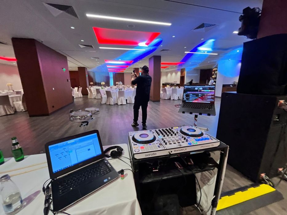 DJ Sensation /Атанас Кръстев/ Професионален Диджей