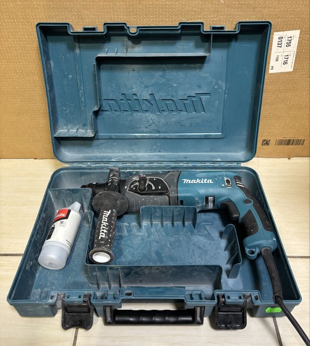 MDM vinde: Ciocan rotopercutor Makita HR2470T.