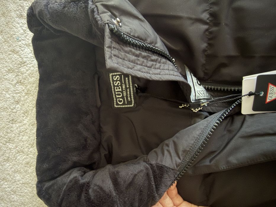 Куртка пуховик Guess