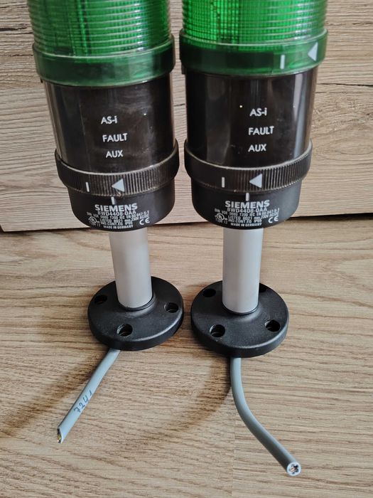Coloana de semnalizaare led cu buzzer Siemens 8WD4408-0AD , 230V AC/DC