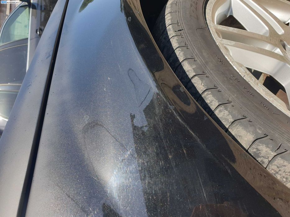 Aripa Dreapta Fata cu Imperfectiuni Mercedes Clasa C Class W204 NFL Non Facelift 2007 - 2011 Culoare 197 [K6206]