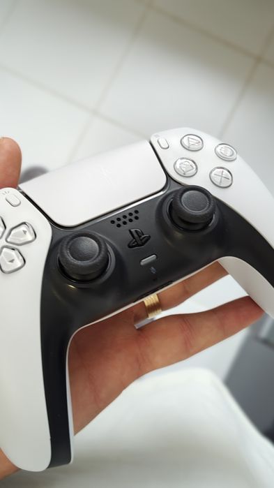 Ps5 folosit de 2,3 ori