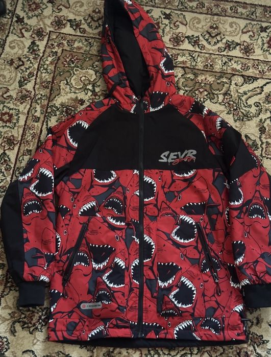 продам 4 куртки все сразу