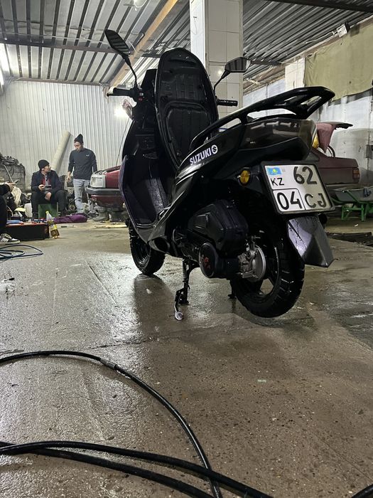 Продам мопед макси 165куб