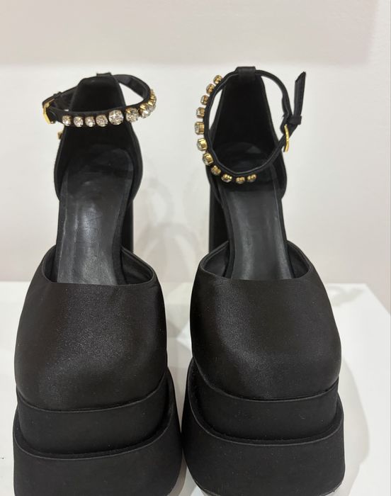 Sandale Versace Medusa Aevitas 37 impecabile