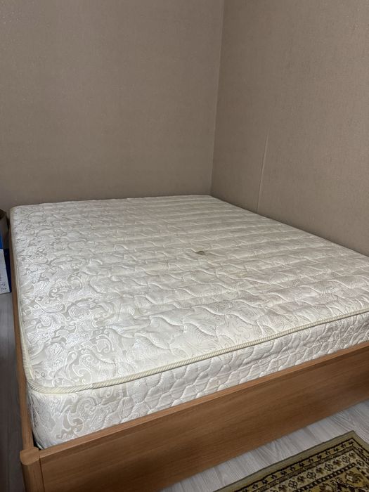 Продается кровать