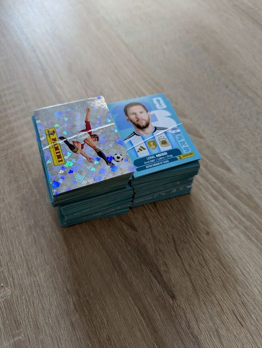 Vand pachet 500 buc. stickere Panini World Cup 2026